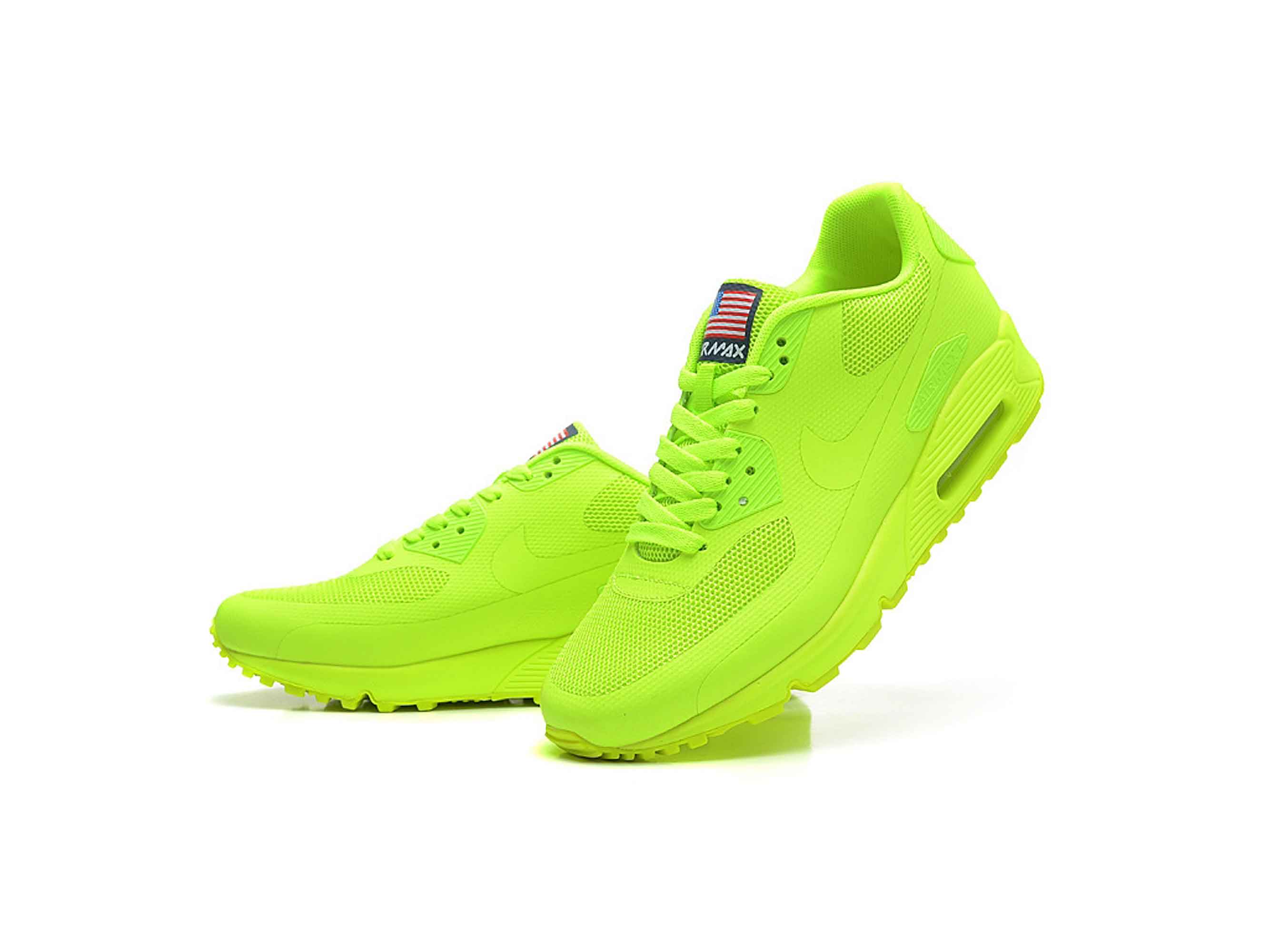 Яркие найки. Nike Air Max 90 Hyperfuse Green. Nike Air Max 90 Hyperfuse. Найк АИР Макс 90 зеленые. Air Max Hyperfuse 90 Green.