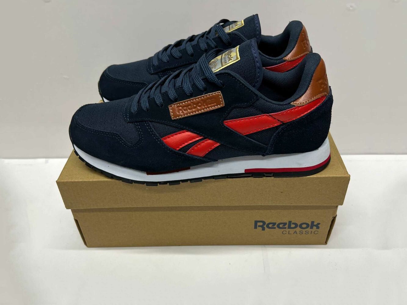 Reebok Classic Utility suede blue red интернет магазин.