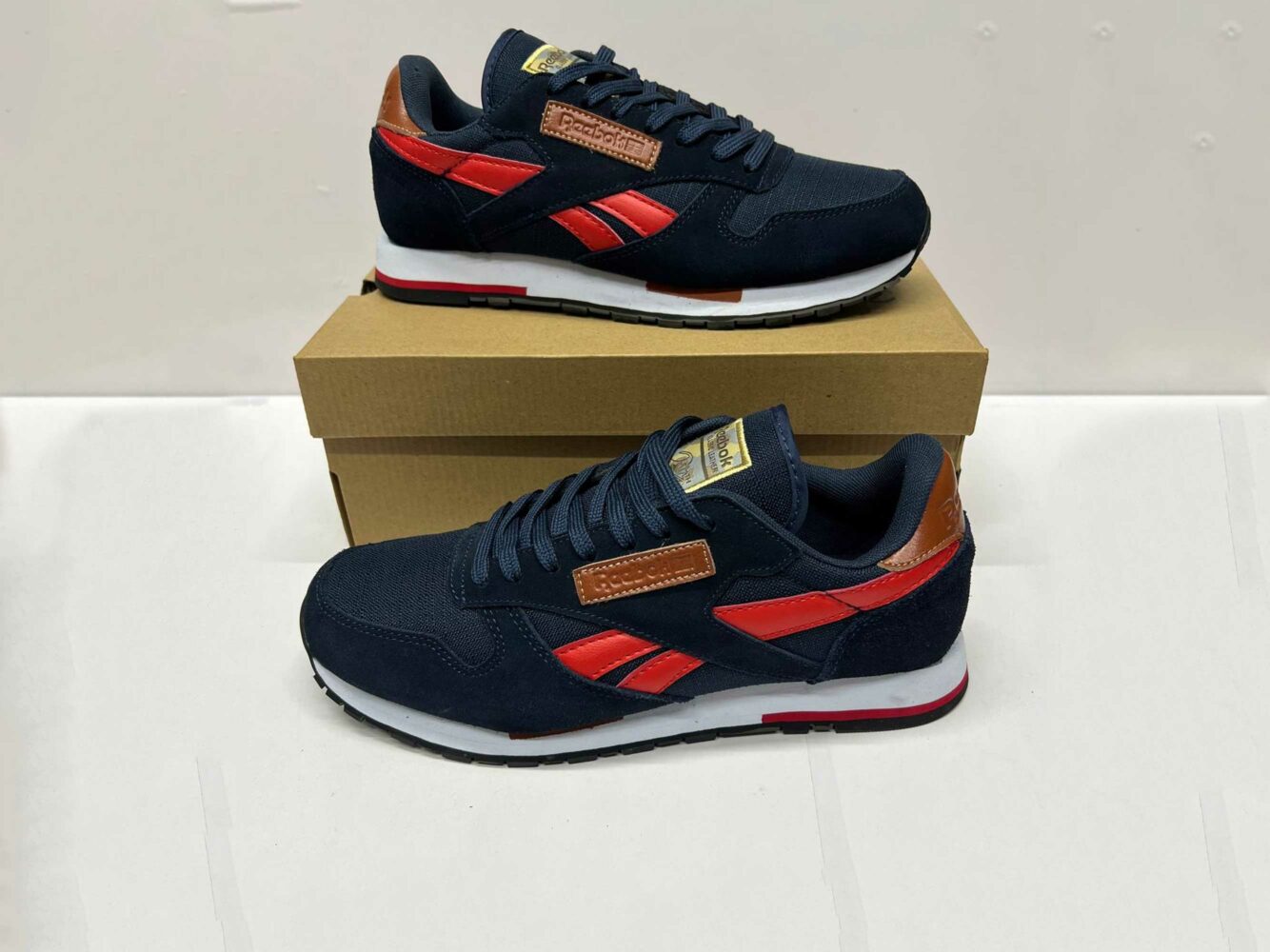 Reebok Classic Utility suede blue red интернет магазин.