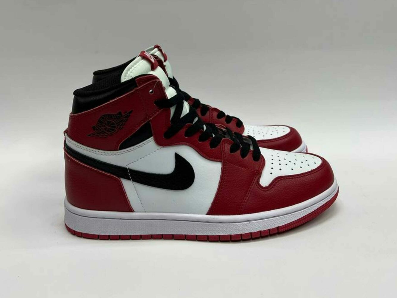 Jordan 1 retro high og red white 575441_101 купить