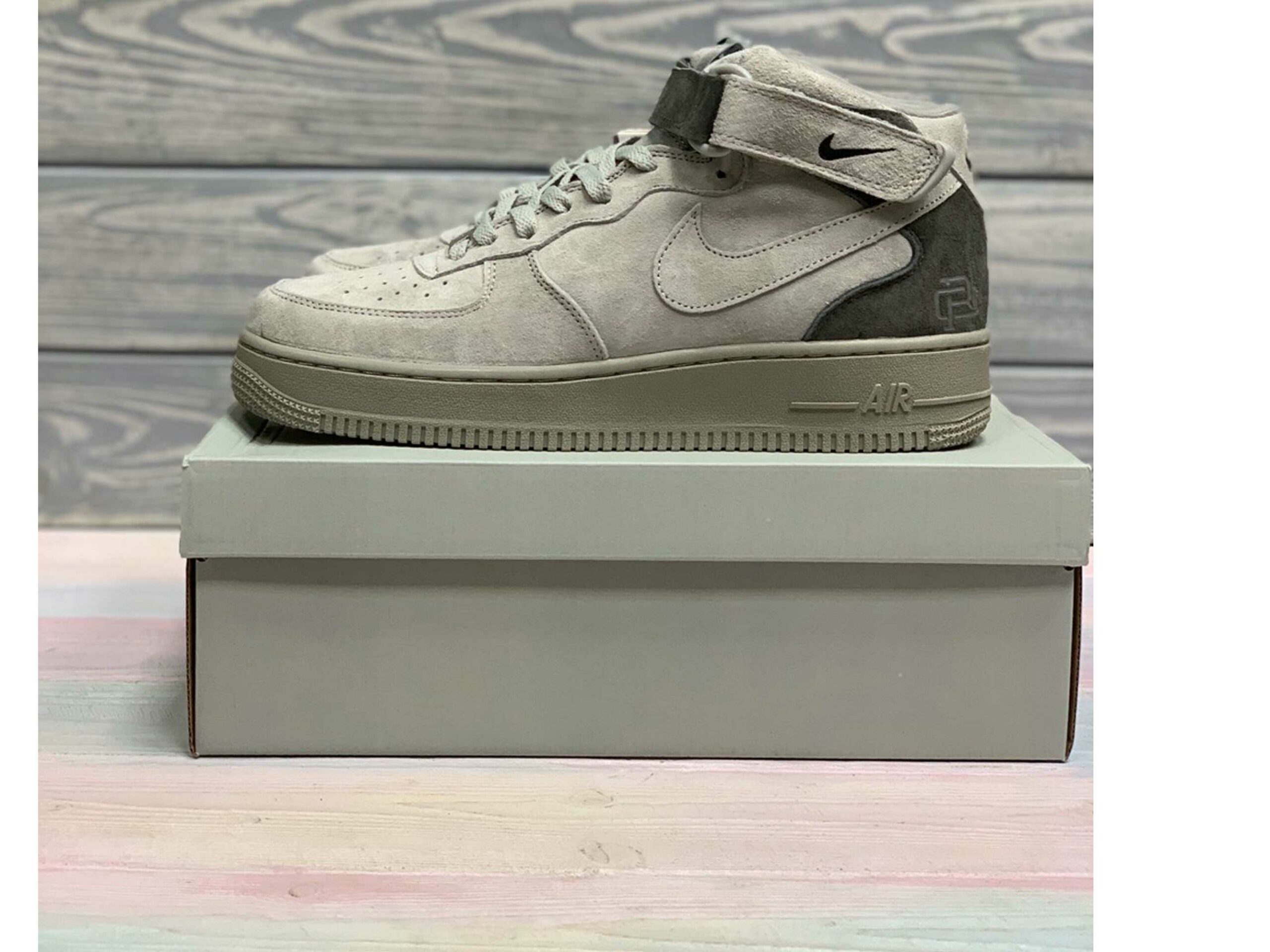 nike air force 1 mid champs