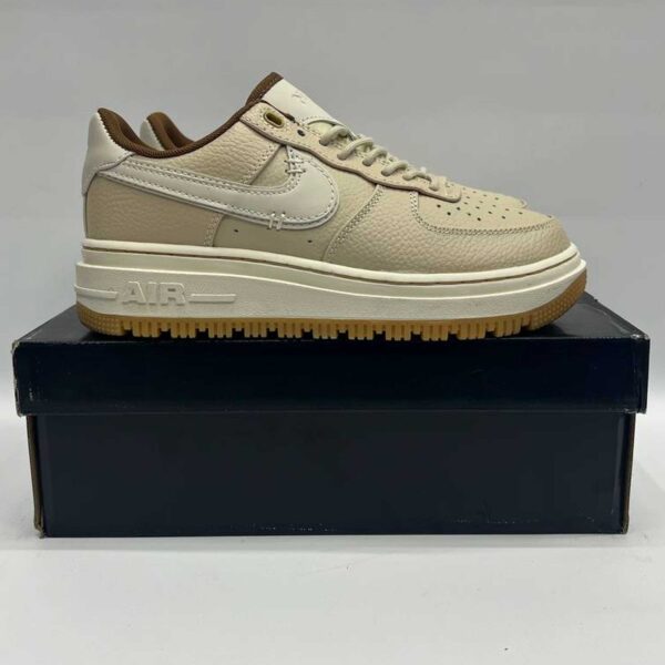 nike air force 1 luxe pecan DB4109_201