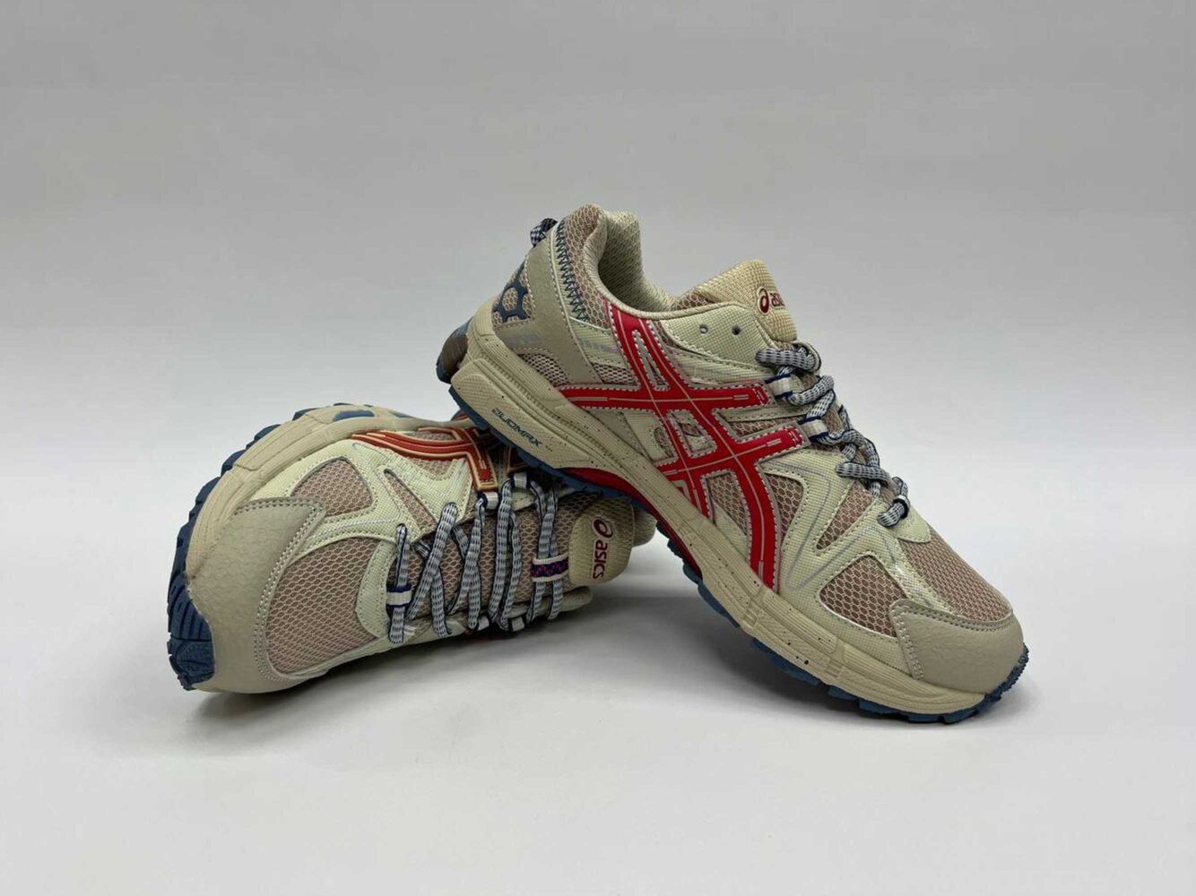 asics gel kahana 8 beige red 1011B109-200 купить