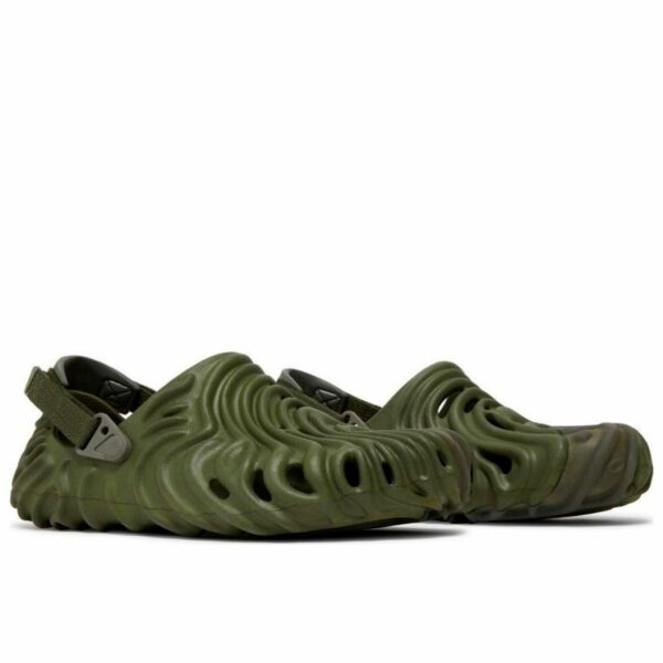 crocs pollex clog by salehe bembury cucumber 207393_309