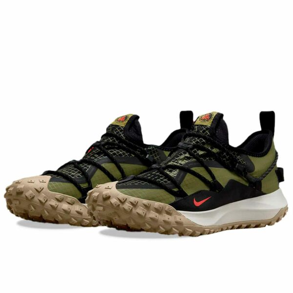 nike acg mountain fly low se pilgrim DO9334_300