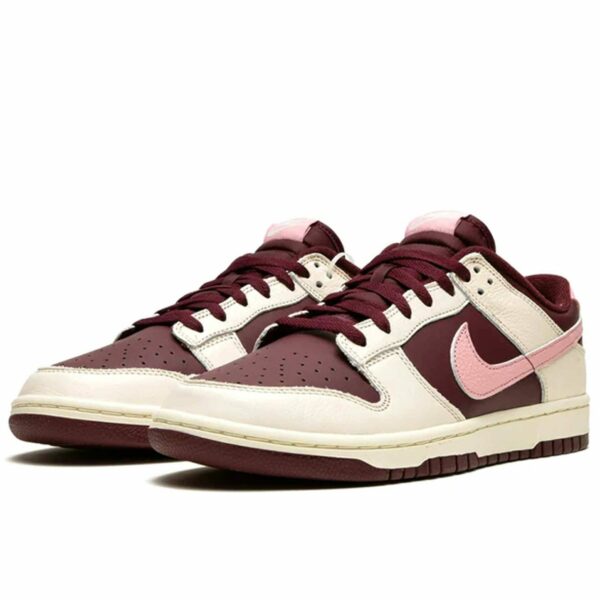 nike dunk low retro valentine’s day 2023 DR9705_100