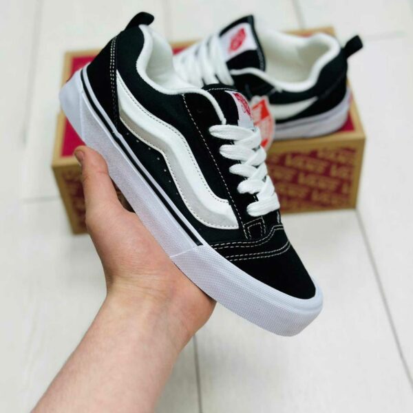 vans knu skool black white VN0009QC6BT