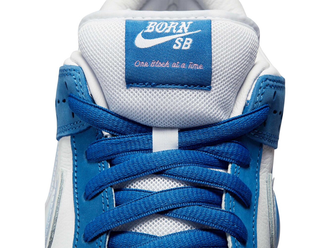 nike x born x raised SB dunk low pro QS one block at a time FN7819_400 купить