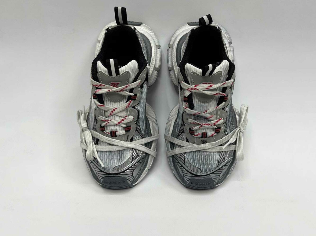 balenciaga 3xl sneaker in grey 734731W3XL51219 купить