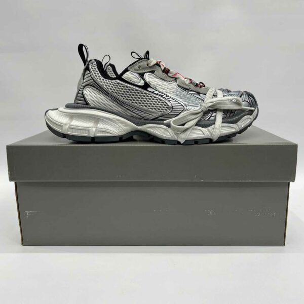 balenciaga 3xl sneaker in grey 734731W3XL51219