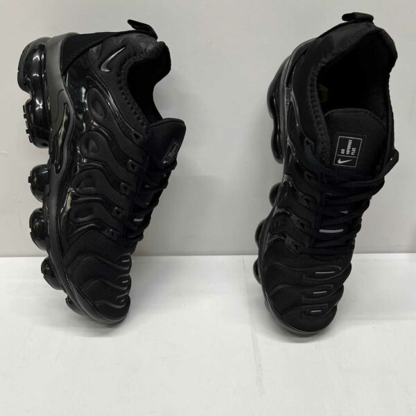 nike air vapormax plus black 924453_004