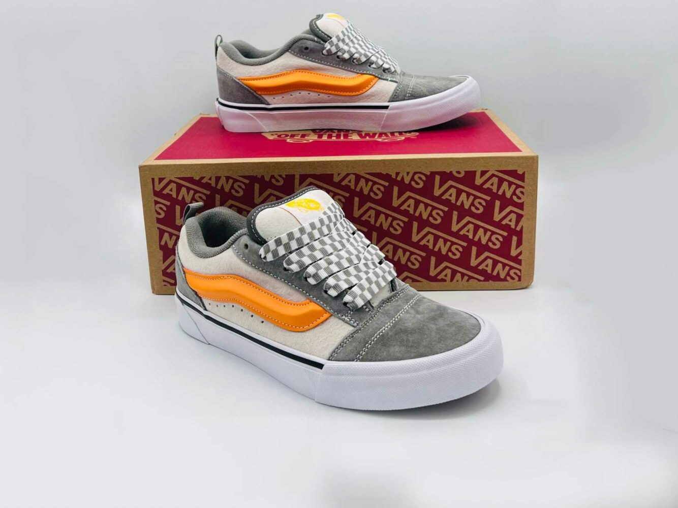 Vans Knu Skool shoes mega check grey marshmallow VN009QC0BP интернет магазин