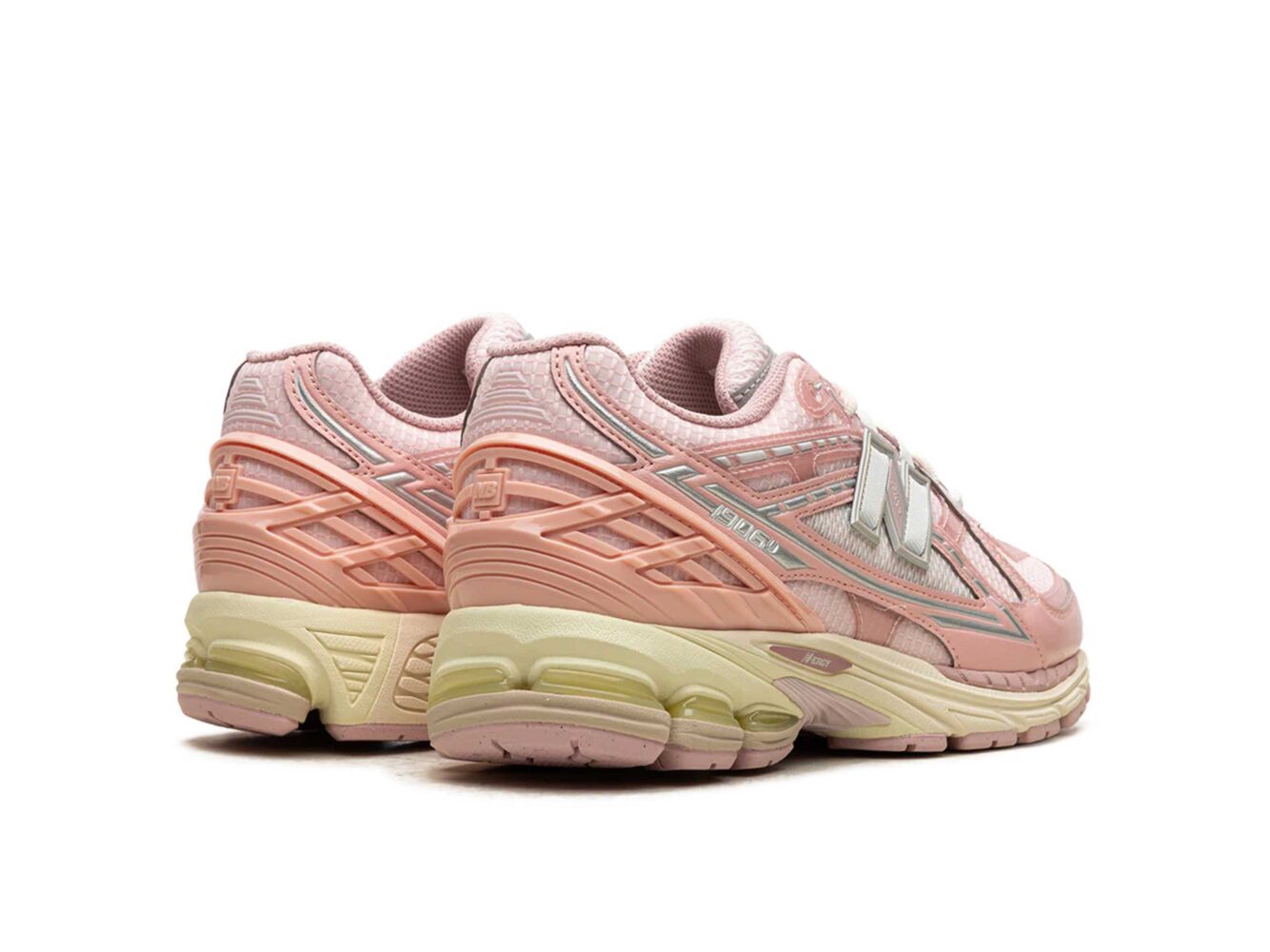 new balance 1906R lunar new year - shell pink M1906NLN купить