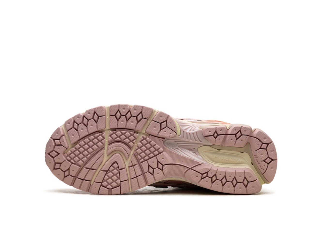 new balance 1906R lunar new year - shell pink M1906NLN купить